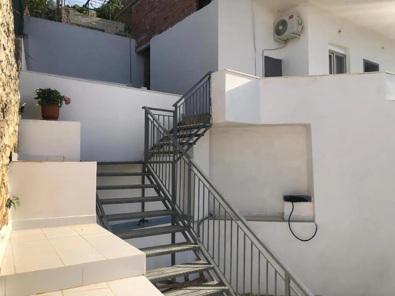 Apartment Xhulio'S Apartament Sarande Albania